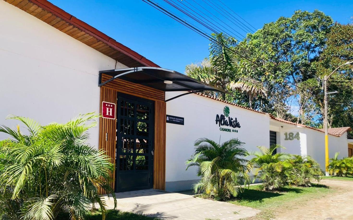 Altavista Casahotel - Asociado Casa Andina Moyobamba Exterior photo